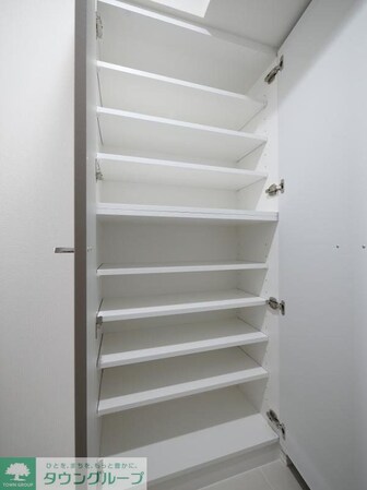 PREMIUMCUBE池袋本町の物件内観写真